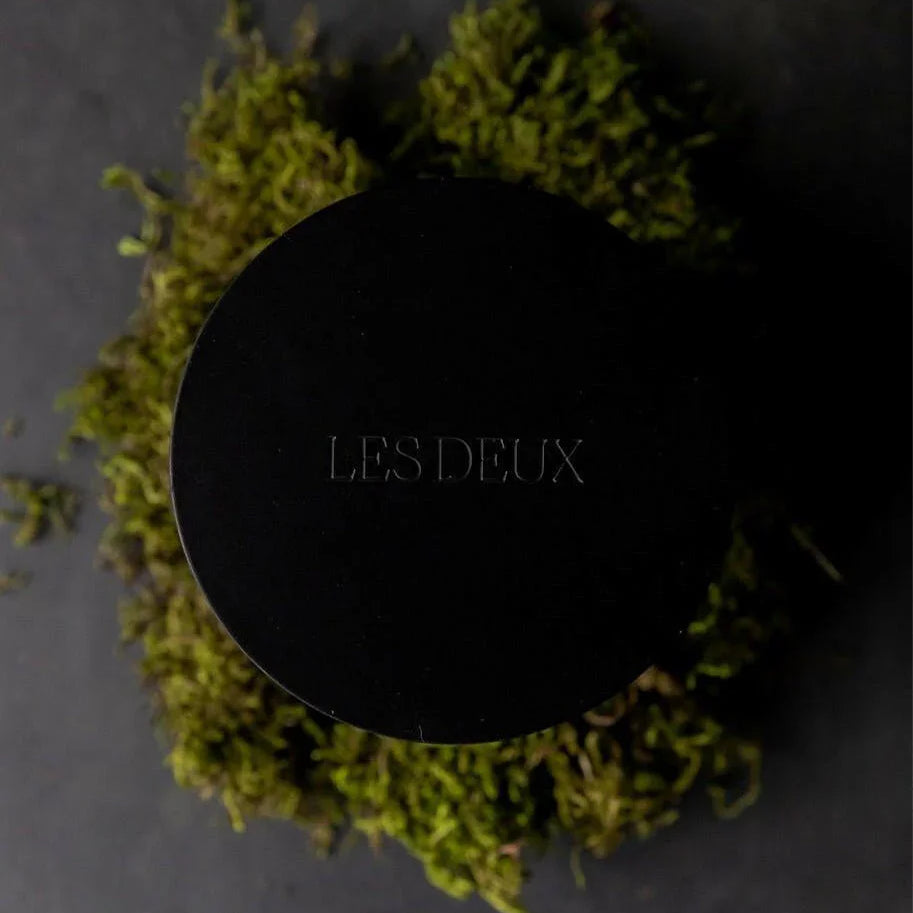 No. 1 - Bois Sacré Candle - Les Deux Fragrances