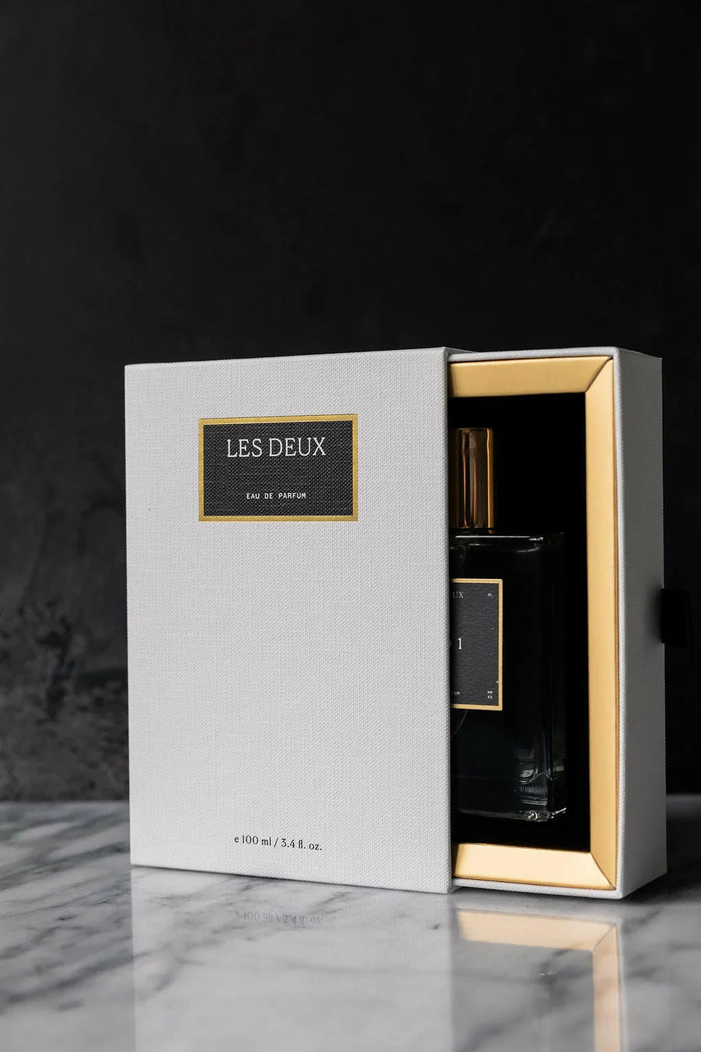 No. 1 - Bois Sacré Perfume - Les Deux Fragrances