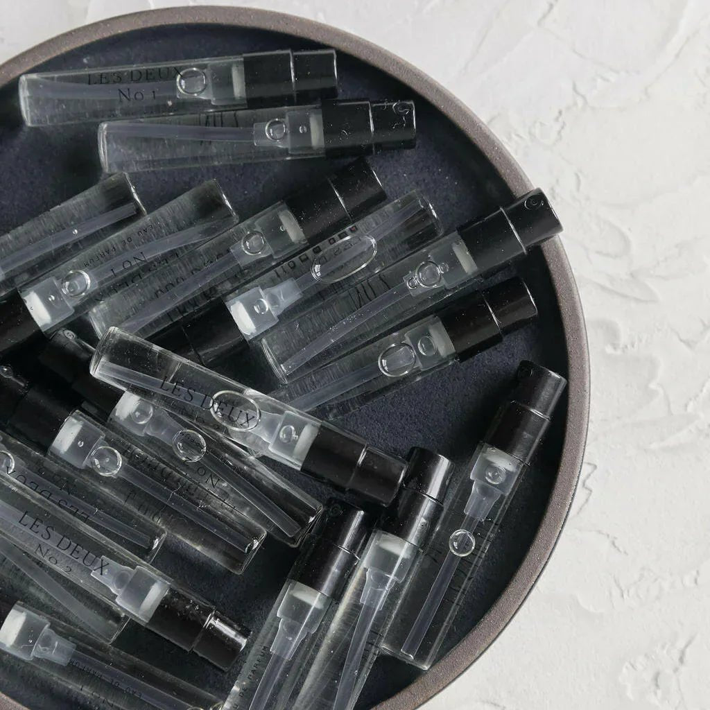 No. 1 - Bois Sacré - Incense, Cedarwood, Oud, Jasmine - Les Deux Fragrances