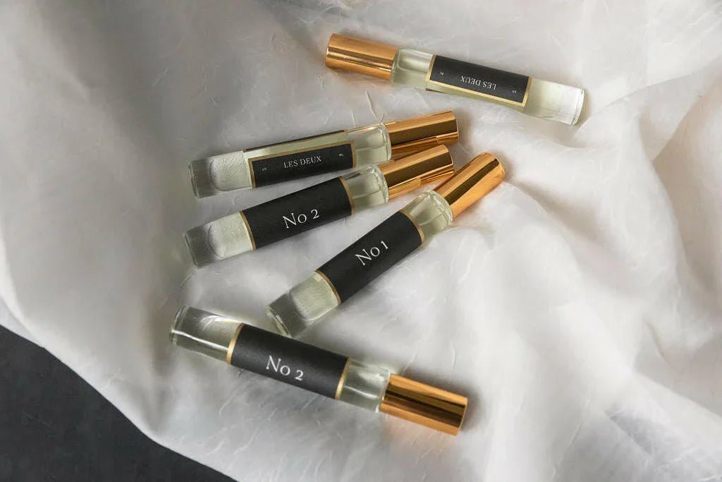 No. 1 - Bois Sacré Roll On Perfume Oil - Les Deux Fragrances