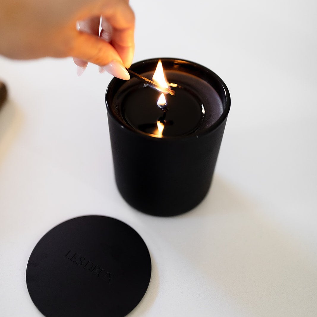 No. 4 Candle - Les Deux Fragrances