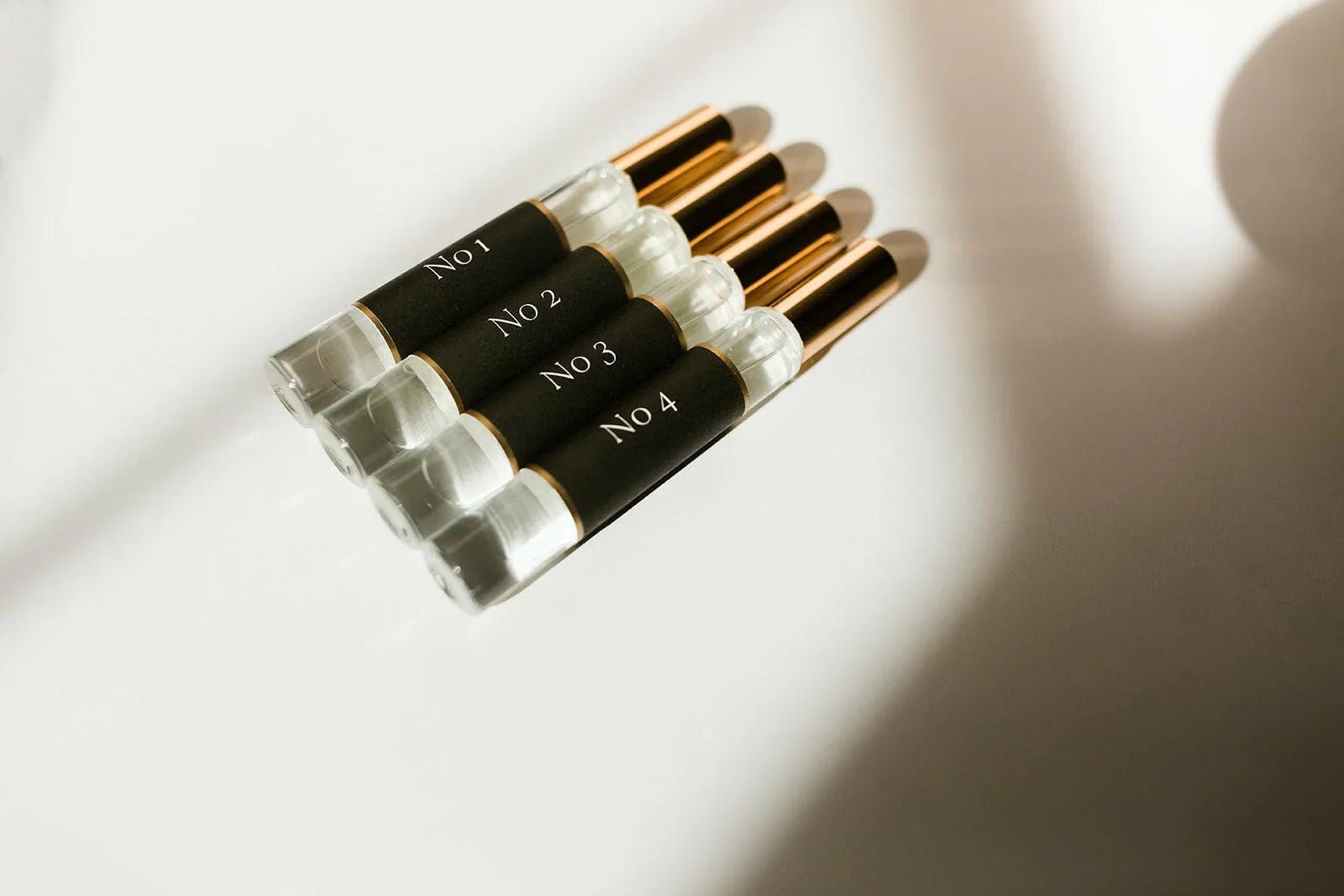 No. 4 - L'Âme Velours Roll On Perfume Oil - Les Deux Fragrances