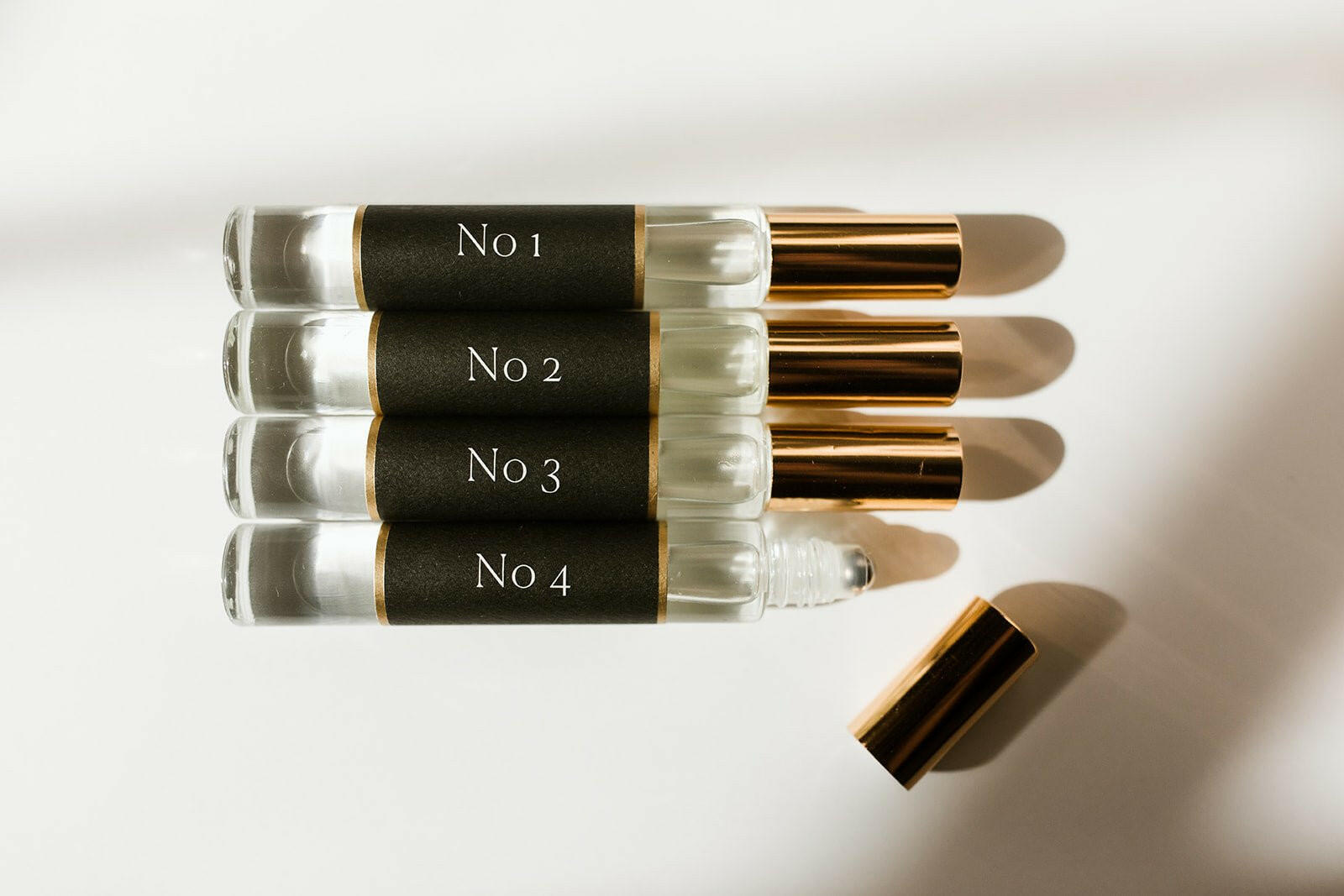 No. 4 Roll On Perfume Oil - Les Deux Fragrances